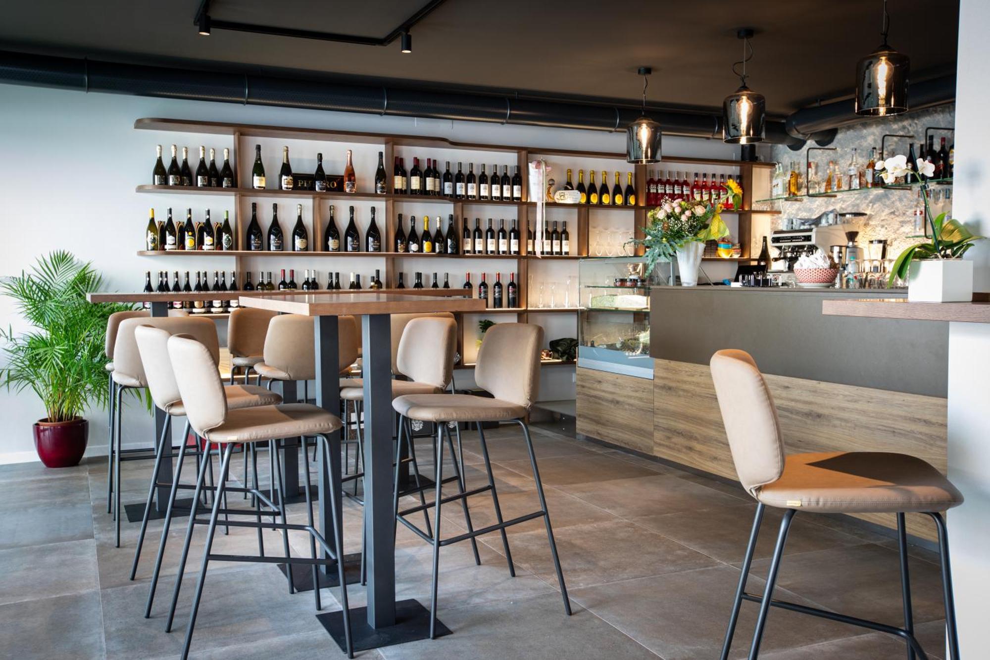 Ai Priori Aparthotel Gemona del Friuli Exteriör bild