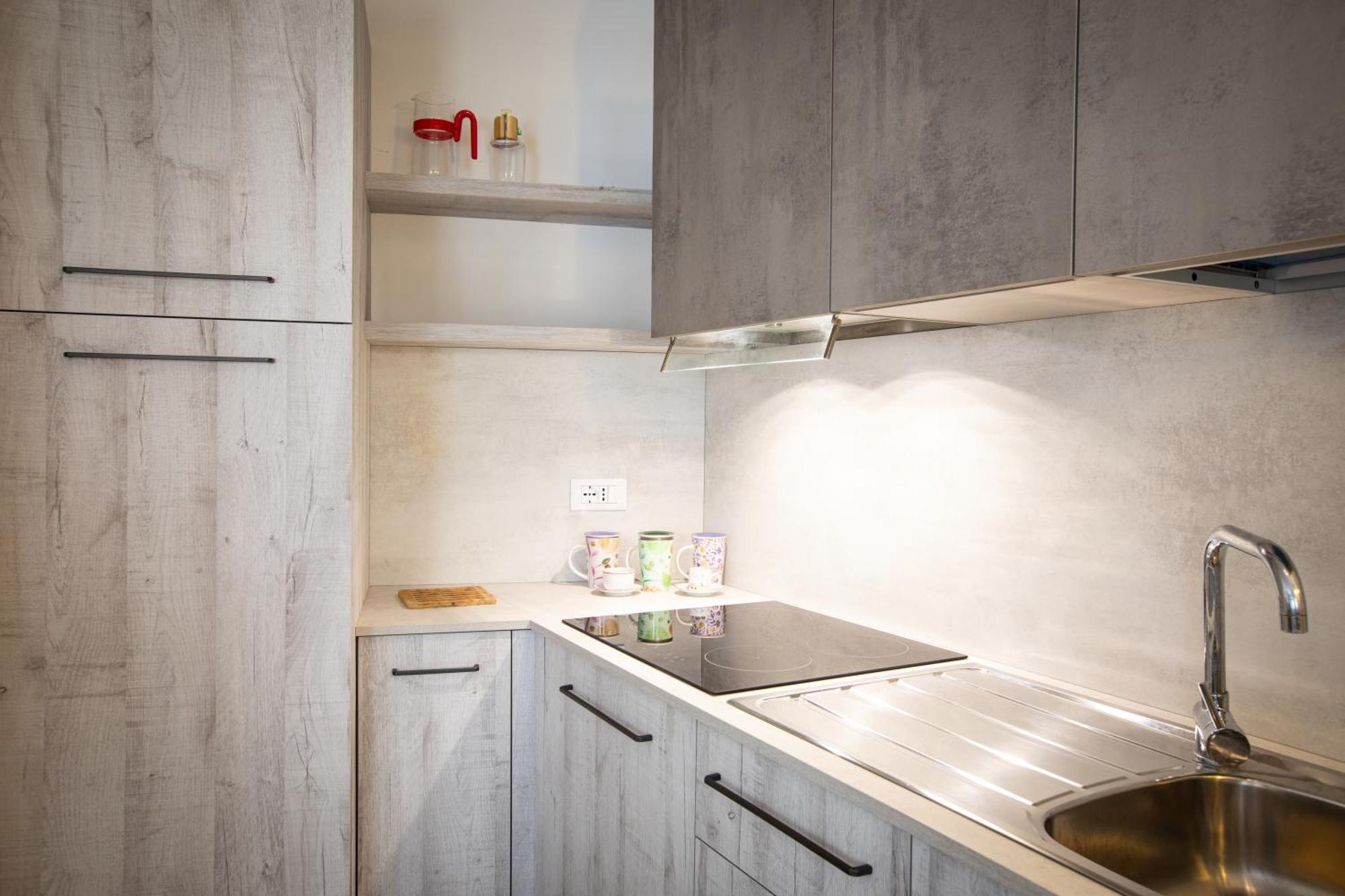 Ai Priori Aparthotel Gemona del Friuli Exteriör bild