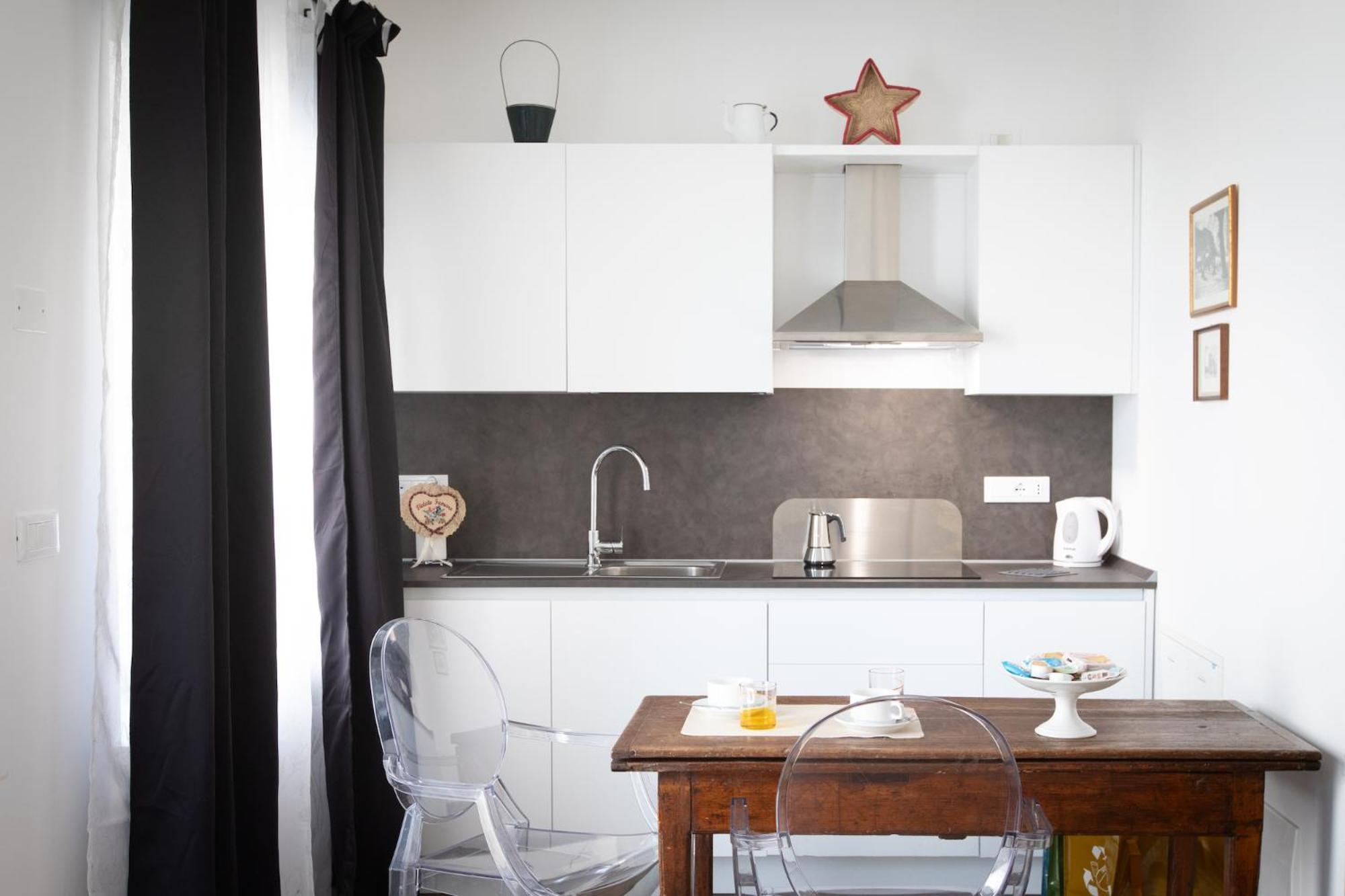 Ai Priori Aparthotel Gemona del Friuli Exteriör bild